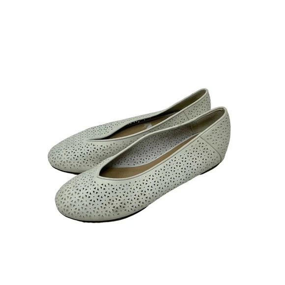 Eileen Fisher White Lasercut Leather Ballet Flats Size‎ US 8.5 - Picture 3 of 9